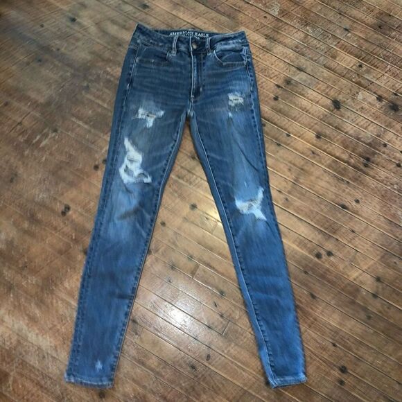 American Eagle distressed hi-rise size 2 normcore jeggings - Picture 1 of 3